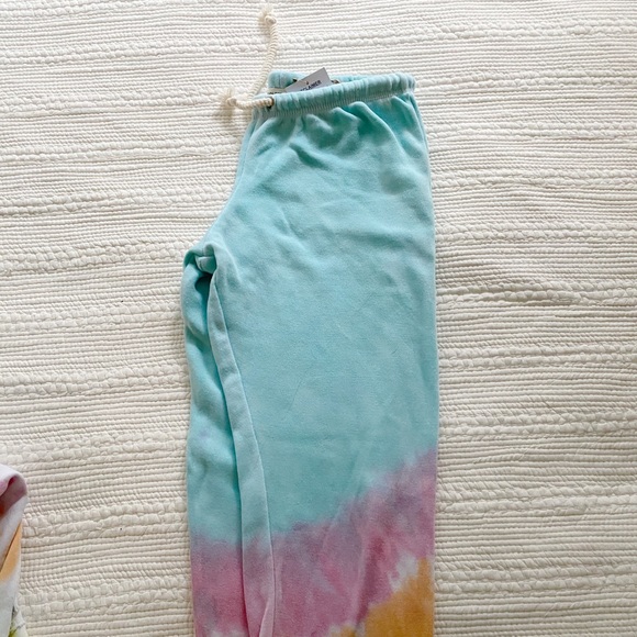 NWT marching tie dye loungewear set!! - Picture 6 of 10